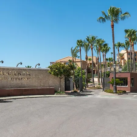 Apartment Serene 3-bedroom With Sea And Sunset Views *