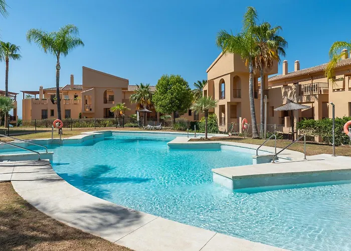 דירה Serene 3-bedroom With Sea And Sunset Views