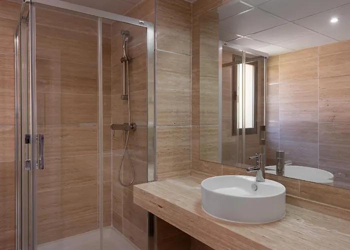 דירה Serene 3-bedroom With Sea And Sunset Views אסטפונה