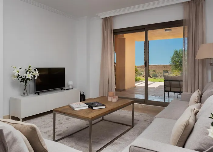 アパート Serene 3-bedroom With Sea And Sunset Views エステポナ